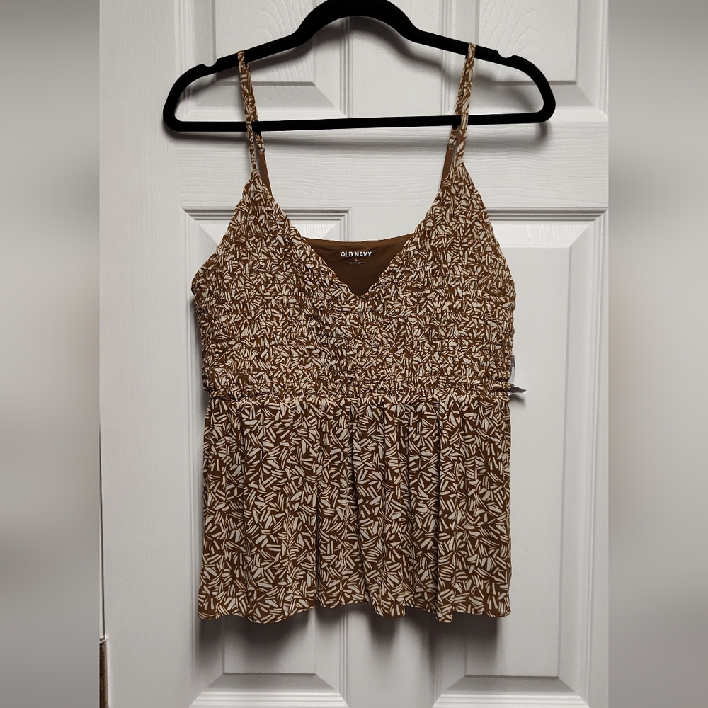 Old Navy Peplum Top NWT